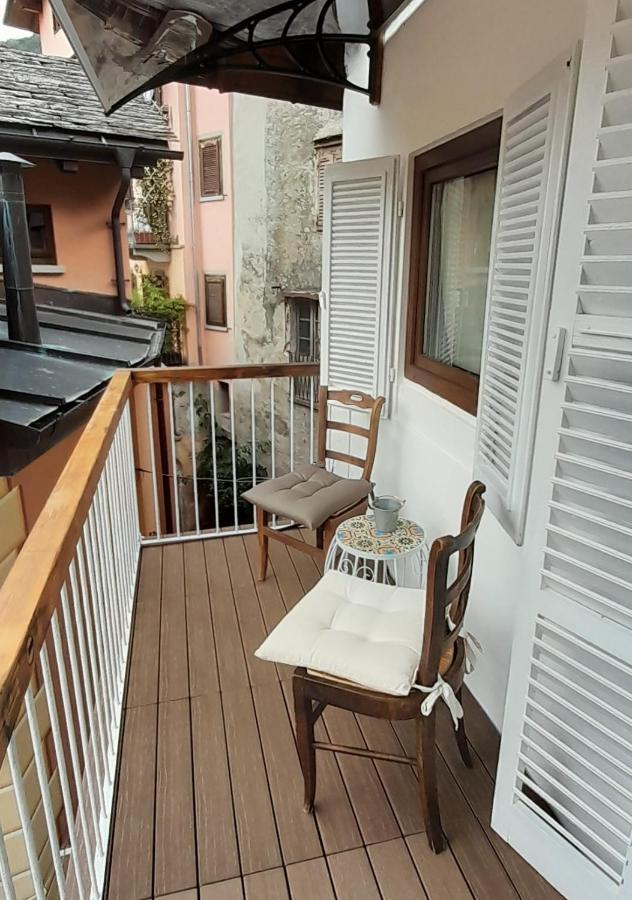 Al Vicolo Del Gallo Monolocale Varallo Extérieur photo